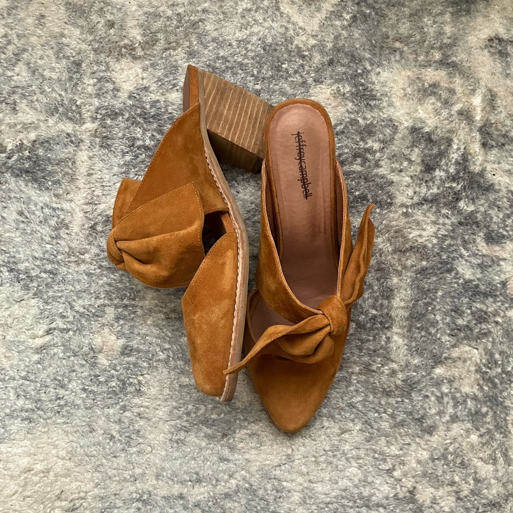 Jeffrey Campbell~Cyrus~Mustard Suede Bow Mules